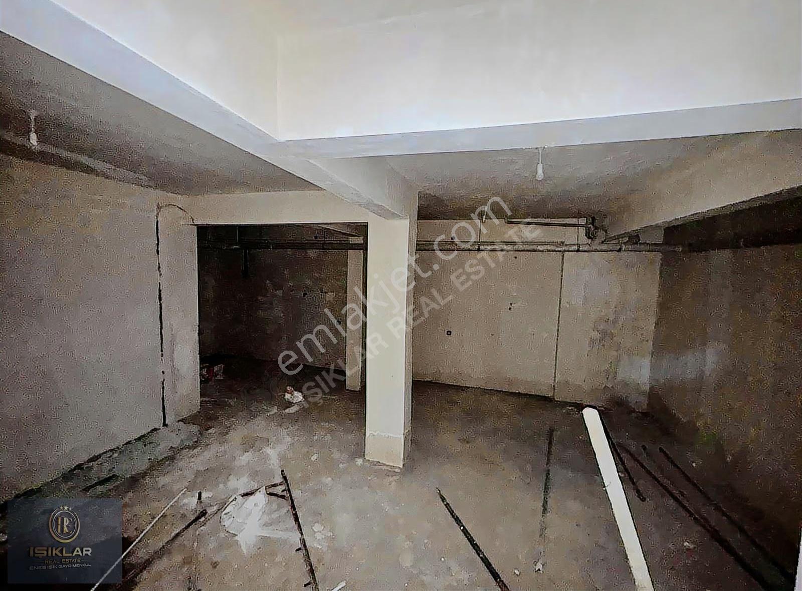 Enes Işık 'tan En İşlek Cadde Üzerinde Kiralık 500m² Dükkan - Görsel 4