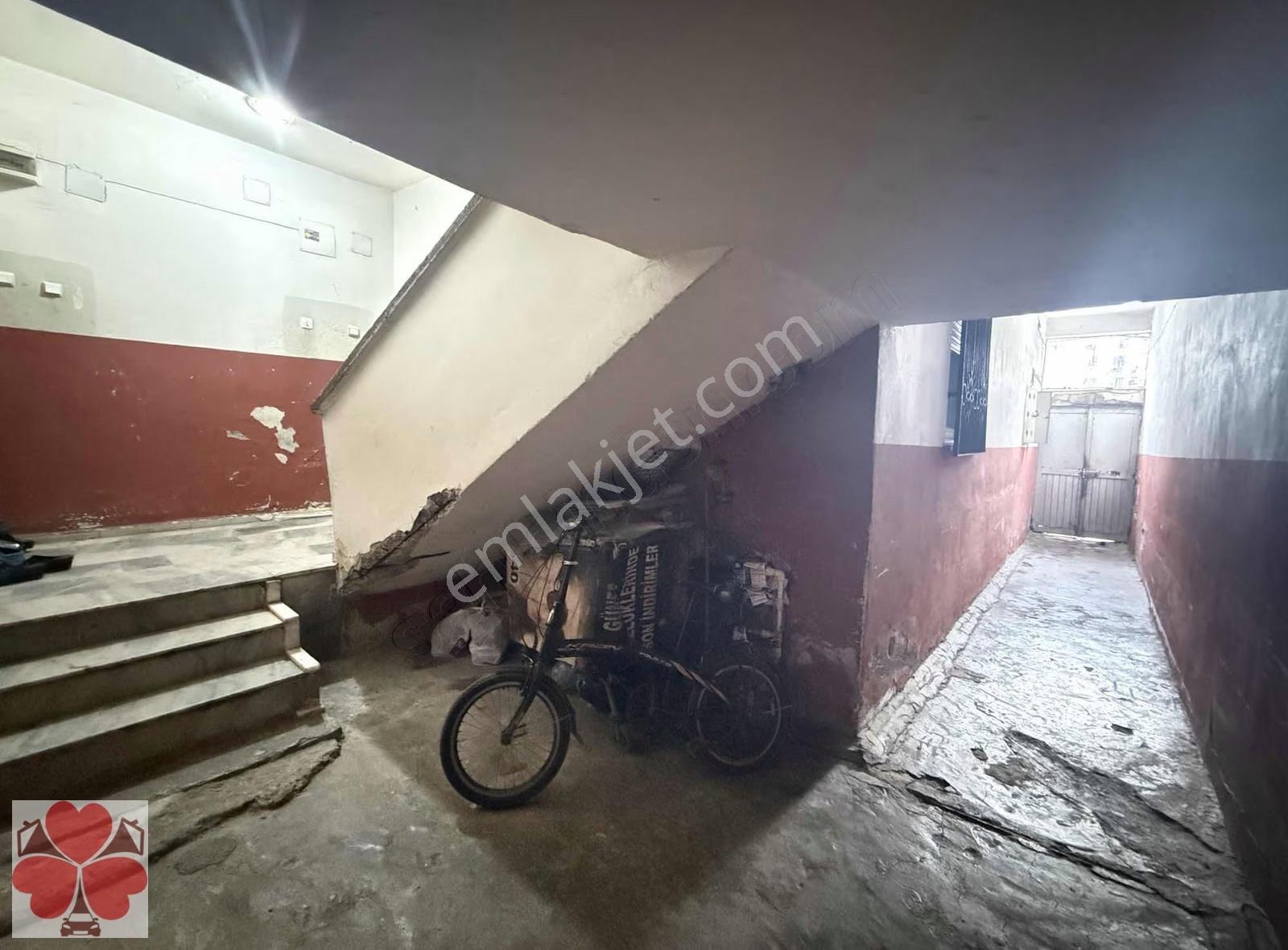 Çarşıda Adliyeye Yakın Kiralık 2+1 Müstakil Gibi Giriş Kat Daire - Görsel 8