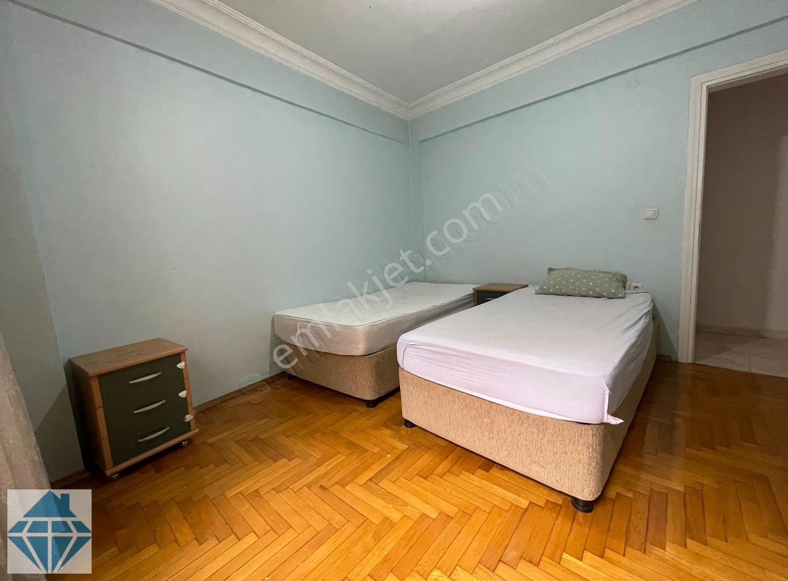 Ayazağa'da Doğa Manzaralı Full Eşyalı Bakımlı 3+1 160 M² - Görsel 31