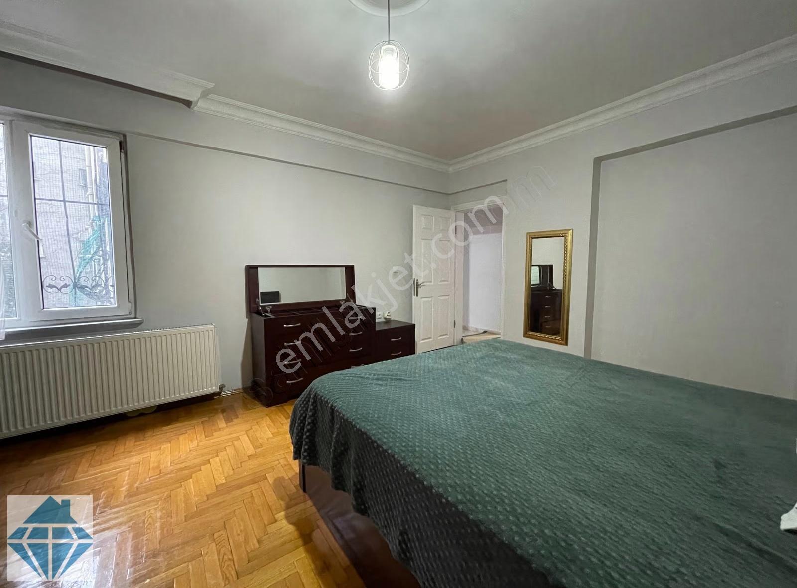 Ayazağa'da Doğa Manzaralı Full Eşyalı Bakımlı 3+1 160 M² - Görsel 24