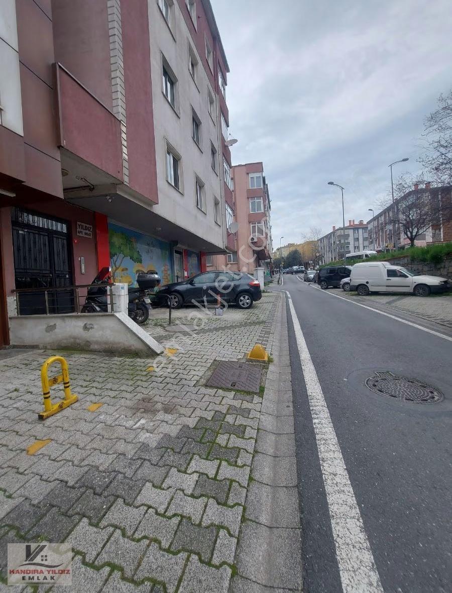 Üsküdar Cumhuriyette Çift Katlı, Metroya Yakın Kiralık Ofis !!! - Görsel 5