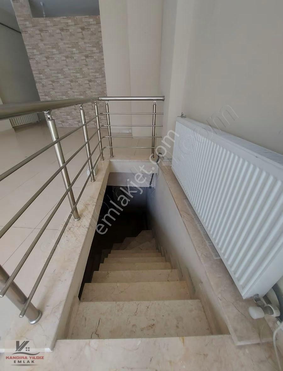 Üsküdar Cumhuriyette Çift Katlı, Metroya Yakın Kiralık Ofis !!! - Görsel 12