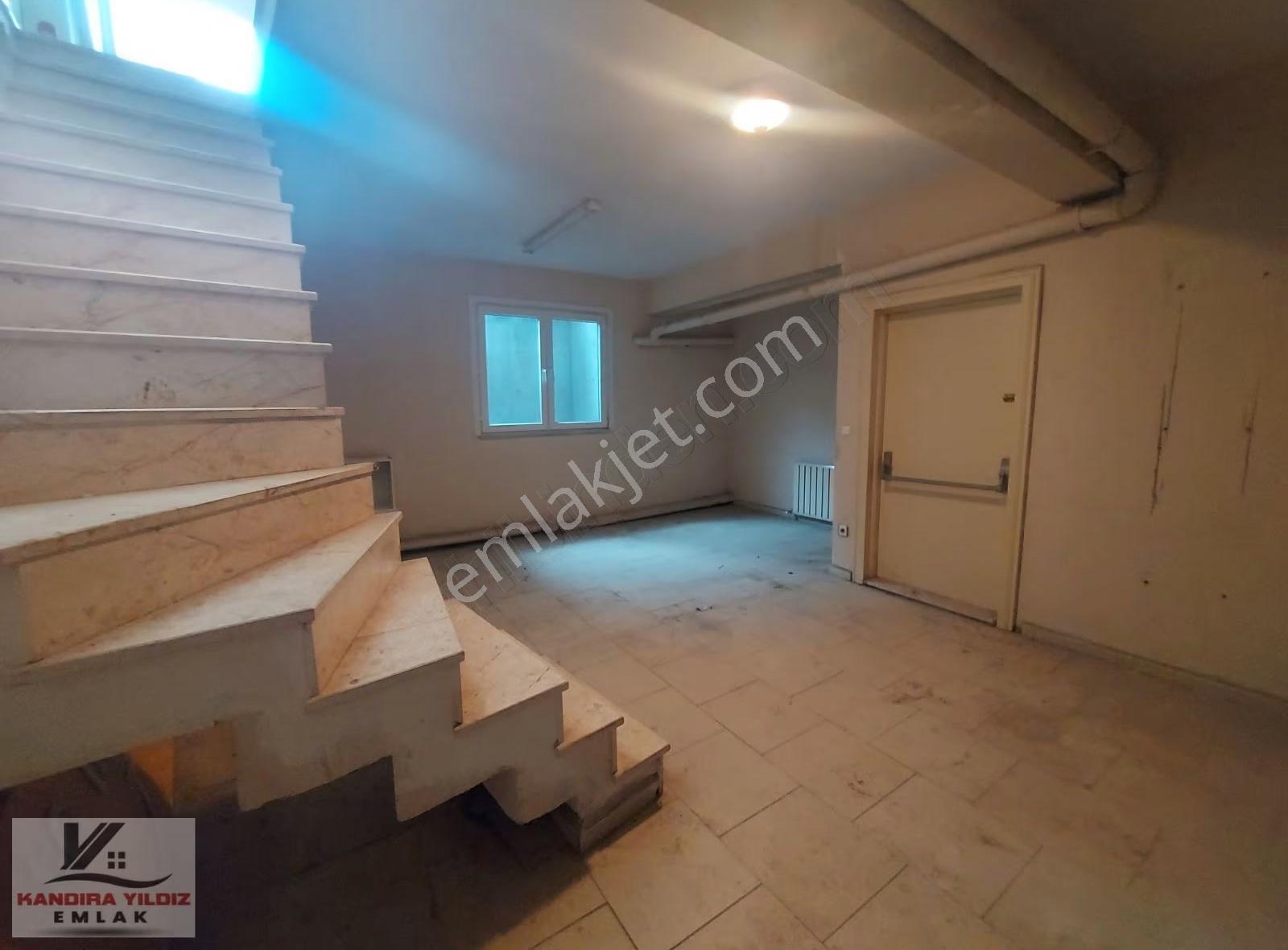 Üsküdar Cumhuriyette Çift Katlı, Metroya Yakın Kiralık Ofis !!! - Görsel 22