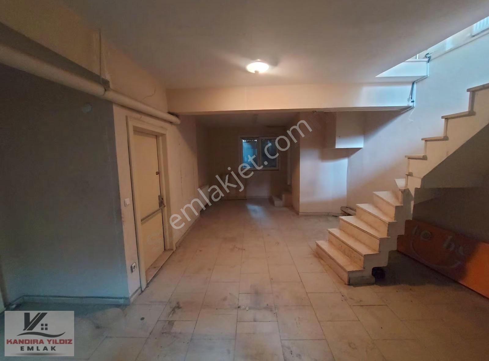 Üsküdar Cumhuriyette Çift Katlı, Metroya Yakın Kiralık Ofis !!! - Görsel 3
