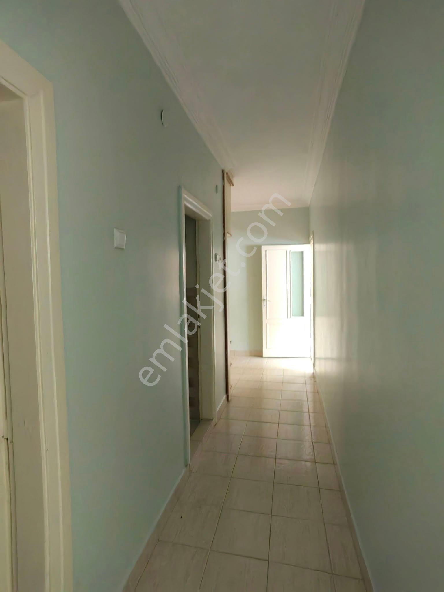 Nasreddinden Altunkalem Muhtarlığı Üstü Satılık Bakımlı Daire - Görsel 7