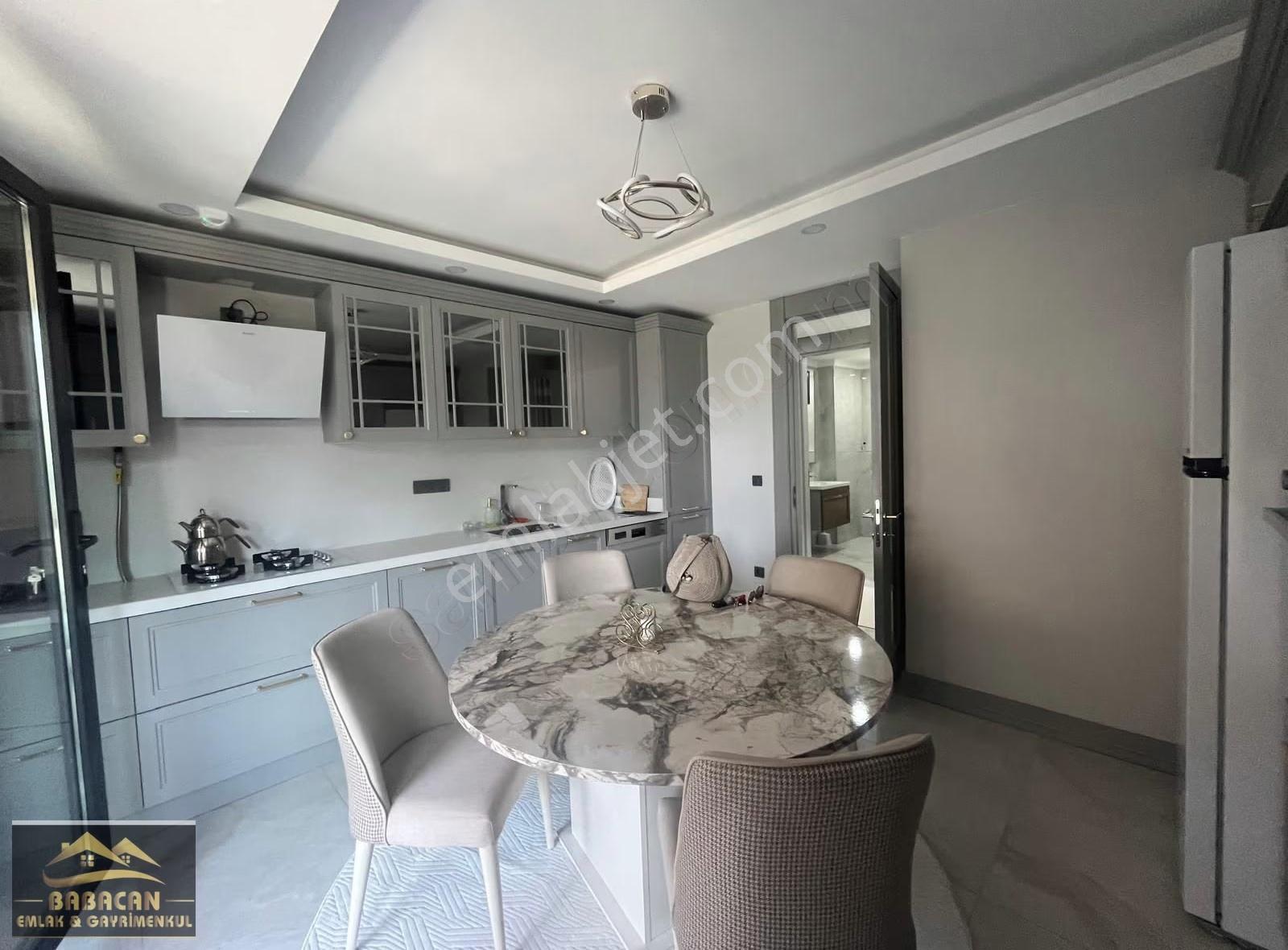 Silivri Selimpaşa'da Sıfır Eşyalı 3+1 Villa - Görsel 18