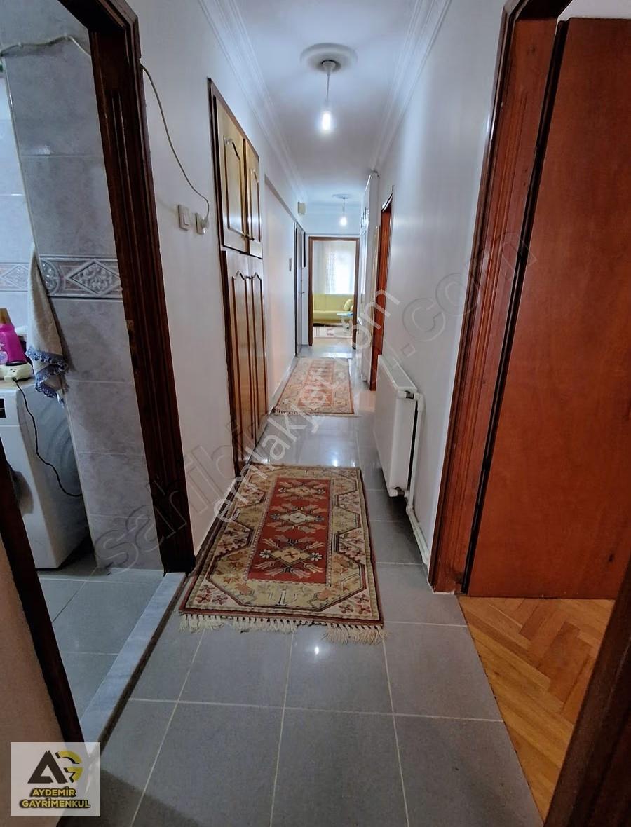 Sahilin Dibinde Satılık 3+1 Çift Cephe Çift Balkon Daire - Görsel 6