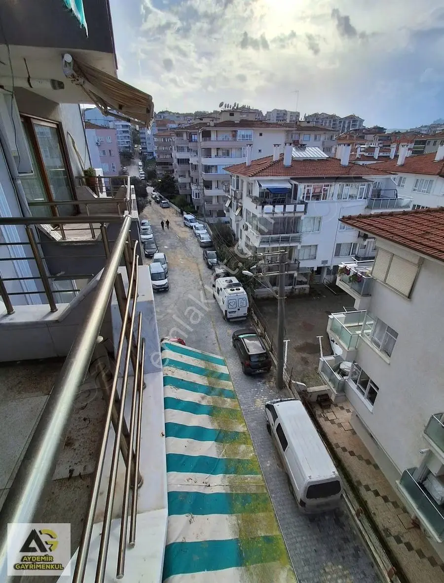 Sahilin Dibinde Satılık 3+1 Çift Cephe Çift Balkon Daire - Görsel 5