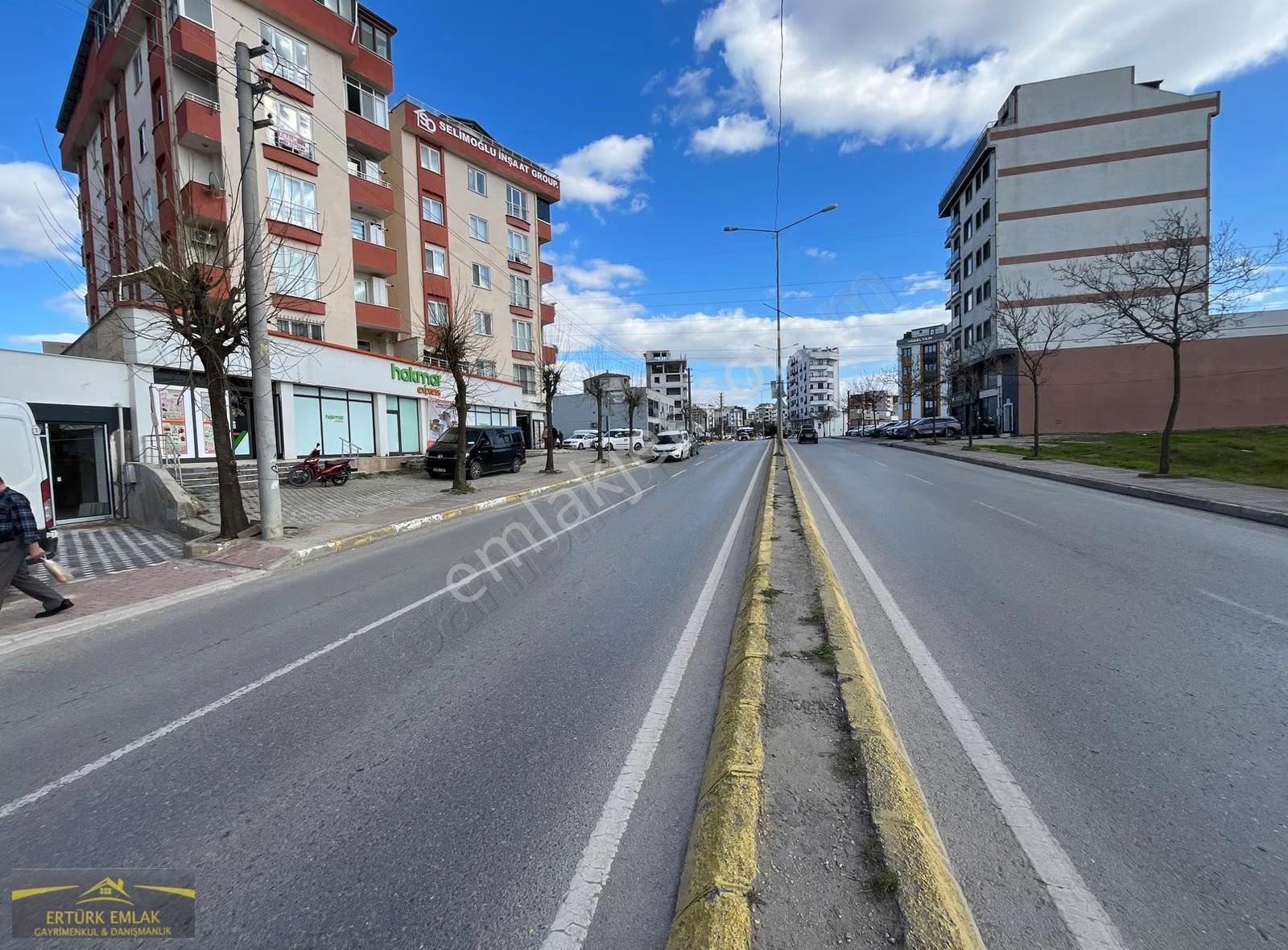 Ertürk Emlak'tan Ragıp Demirkol Cad. Üzerinde Sıfır 3+1 Daire - Görsel 7