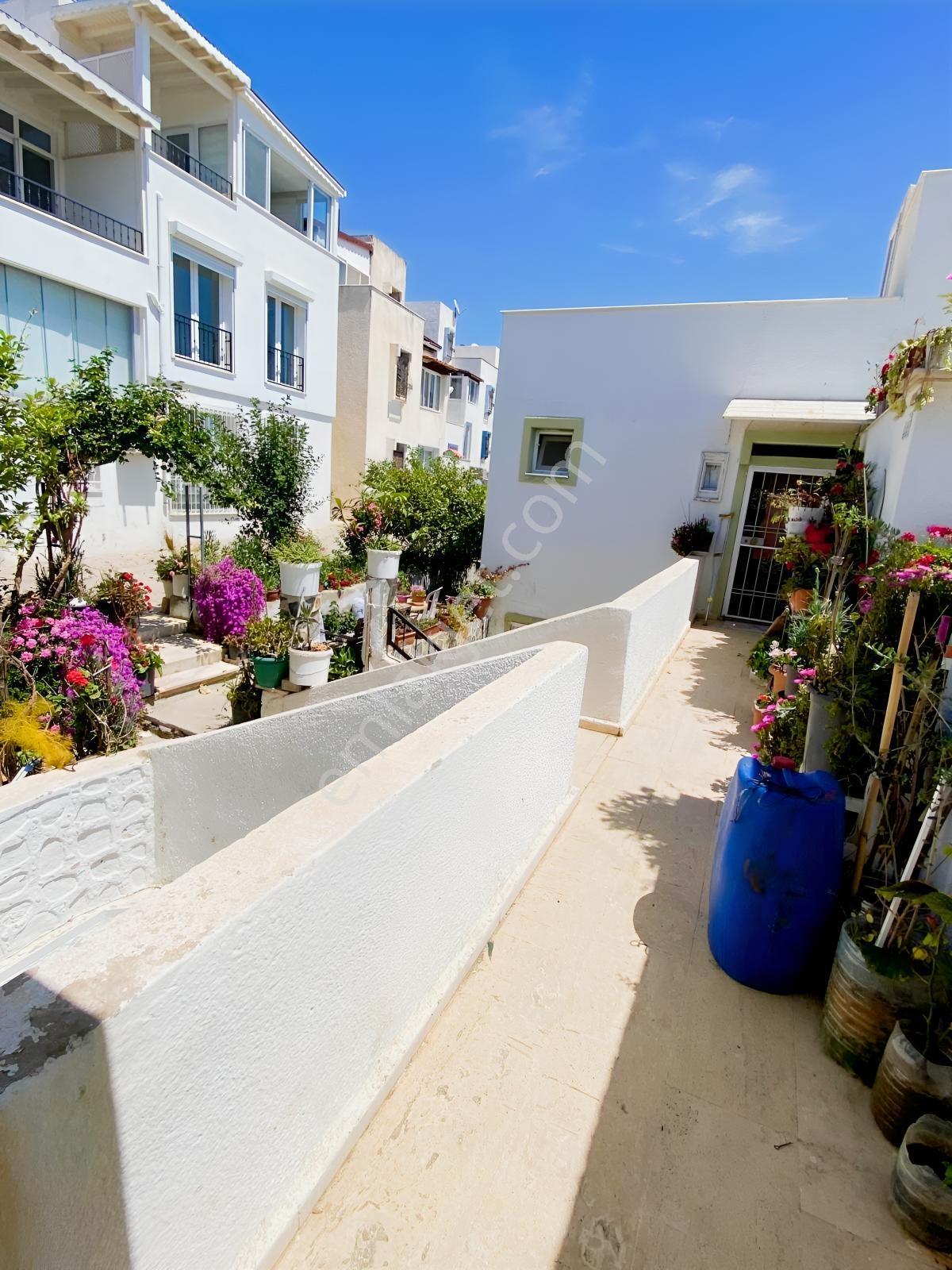 Bodrum Bankev Sitesi Deniz Manzaralı Kiralık 2+1 Üst Kat Daire - Görsel 4
