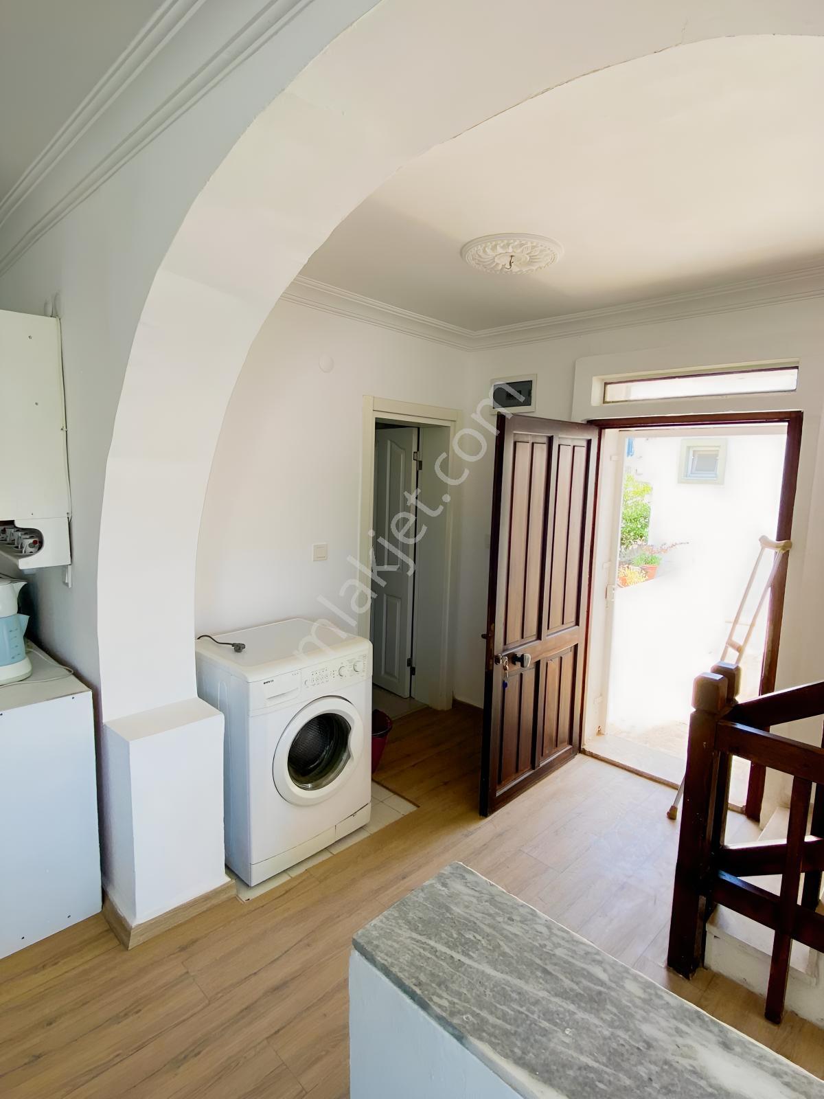 Bodrum Bankev Sitesi Deniz Manzaralı Kiralık 2+1 Üst Kat Daire - Görsel 7