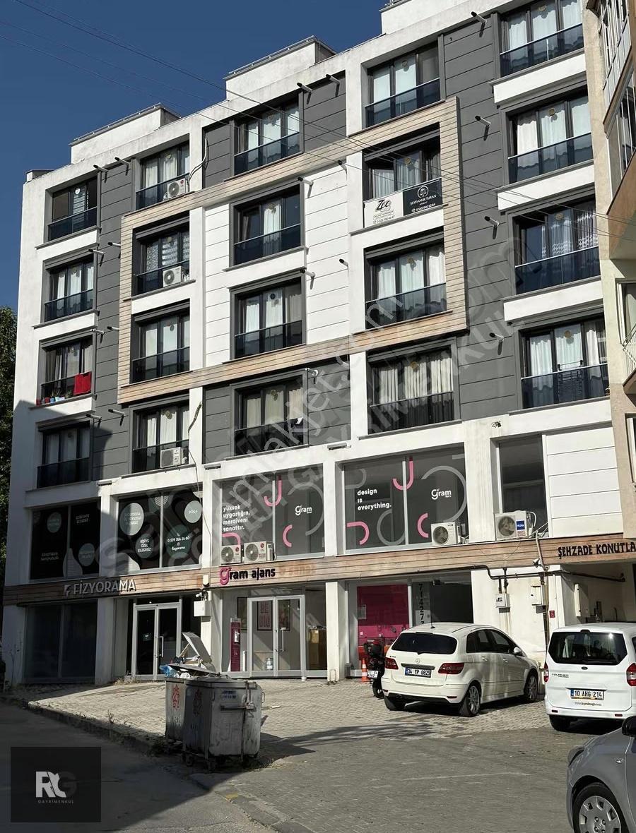 Atatürk Mah.devlet Hastanesi Yakını Kiralık Eşyalı 1+1 Daire - Görsel 17
