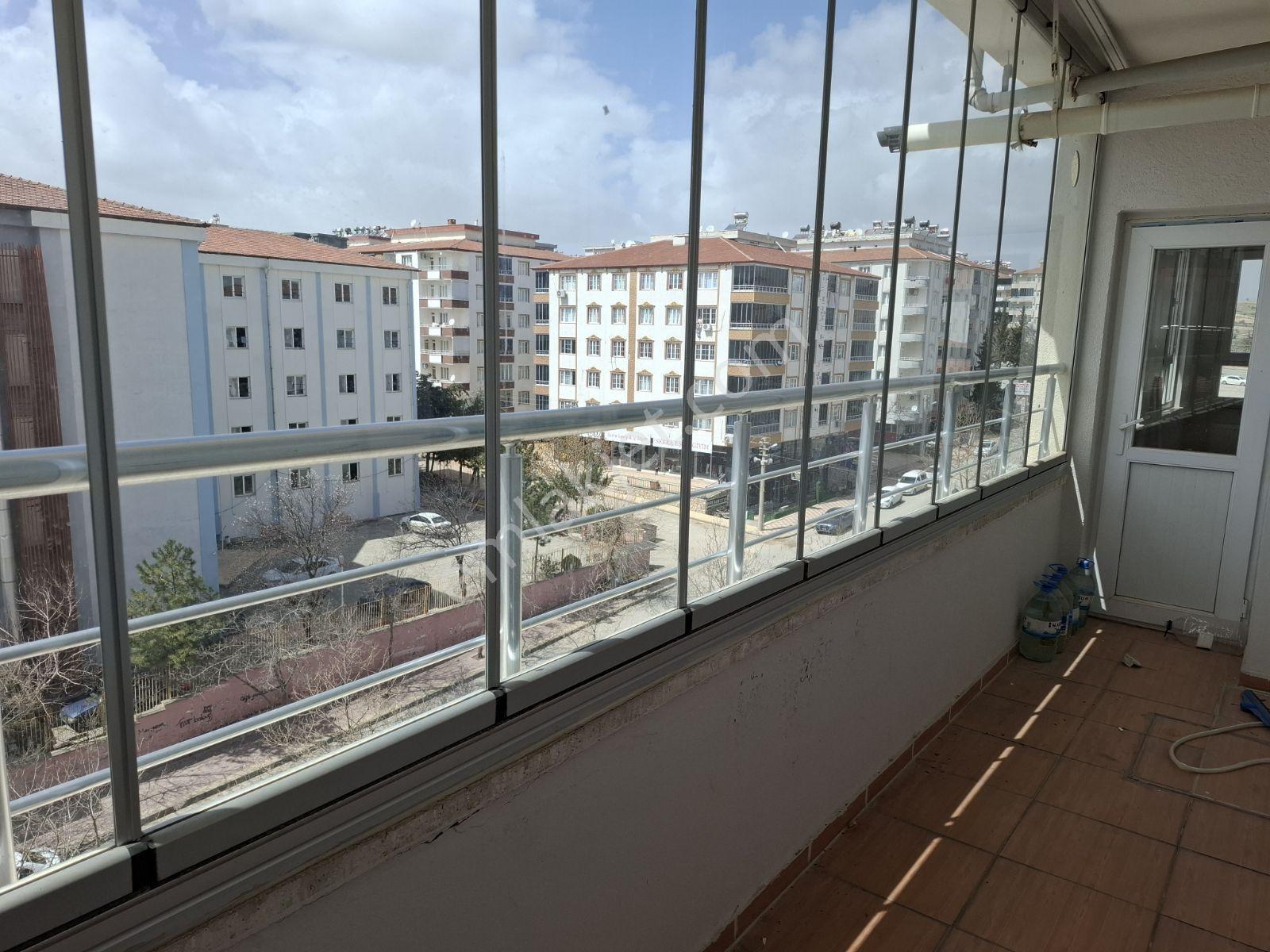 Hakev'den Erdemoğlu Merkezi Konumda Kiralık 3+1 Geniş Daire - Görsel 17