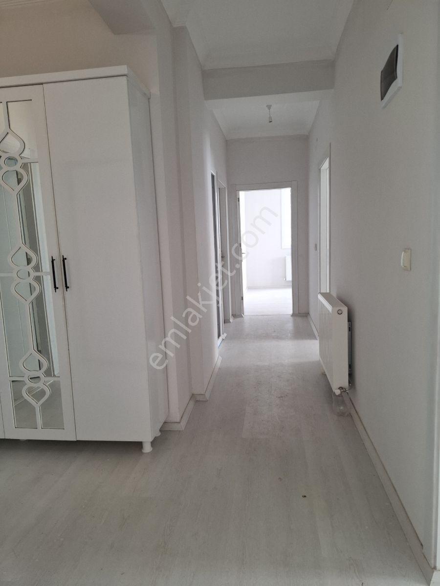 Hakev'den Erdemoğlu Merkezi Konumda Kiralık 3+1 Geniş Daire - Görsel 10