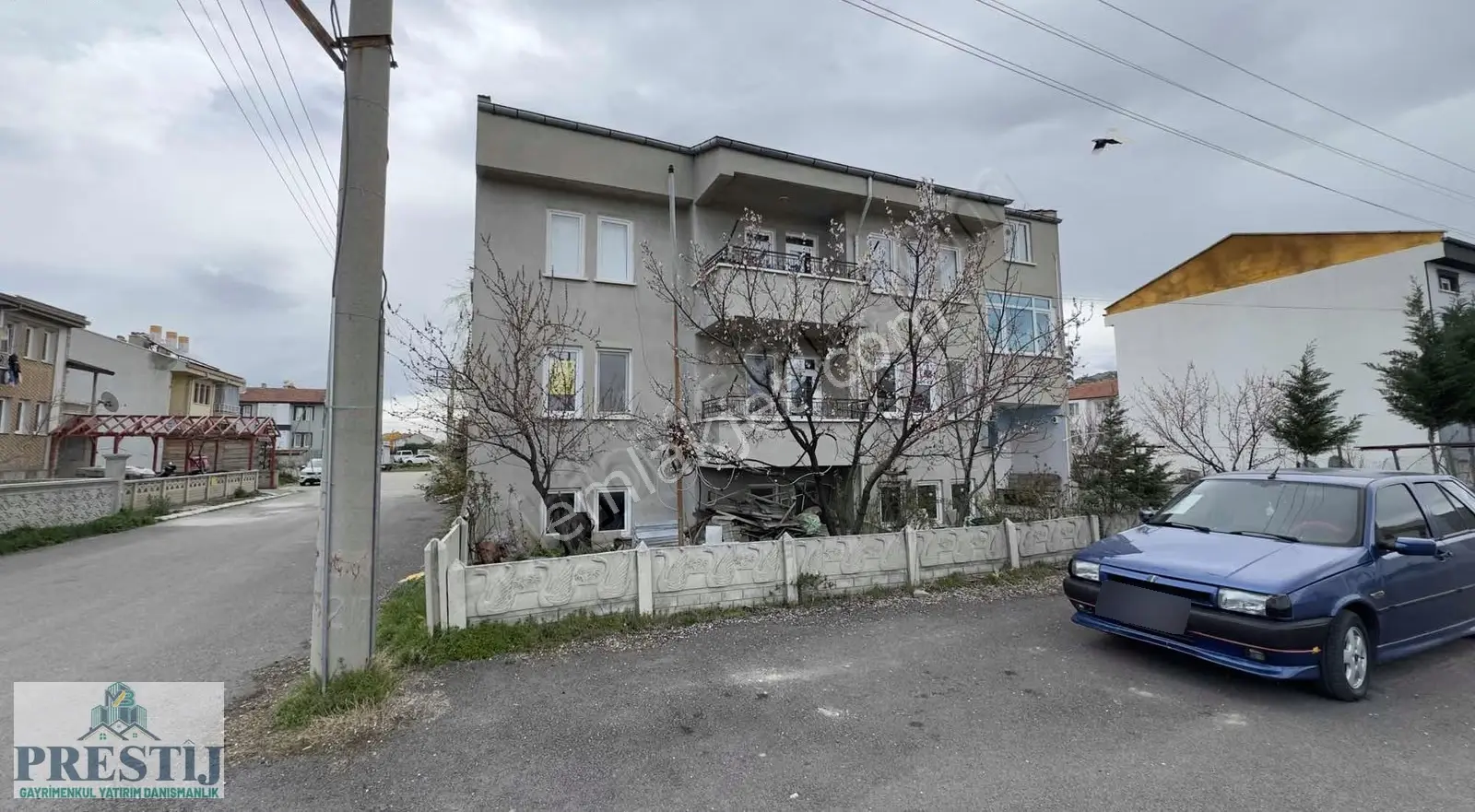 Devlet Hastanesine 100m Yürüme Mesafesinde