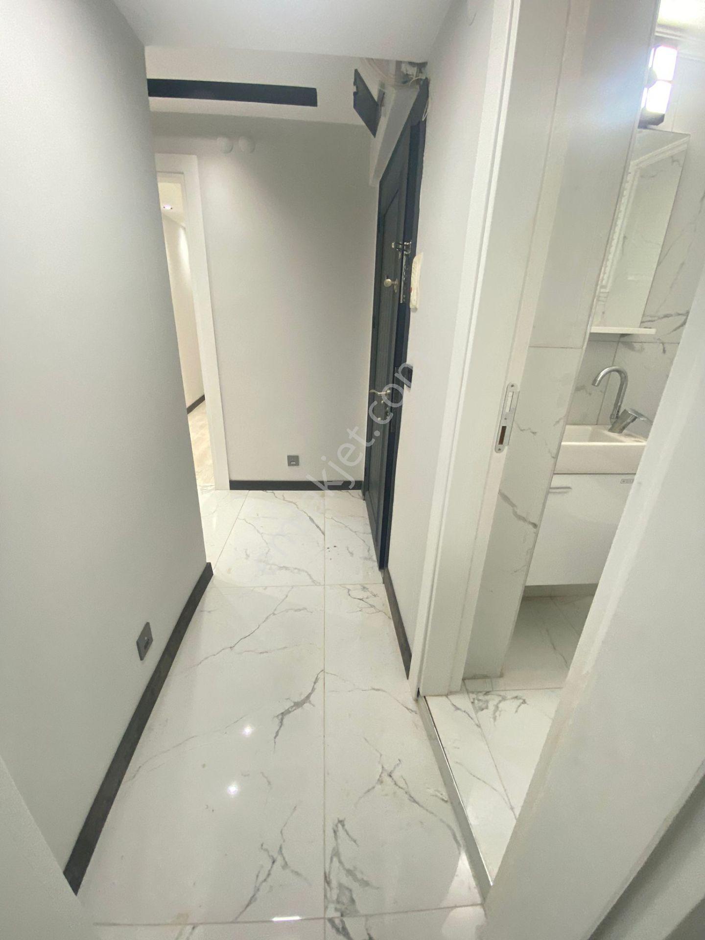 Acil Konak Zeytinlik Mahallesinde 2+1 85m2 Arakat Full Tadilatlı Satılık Daire - Görsel 30