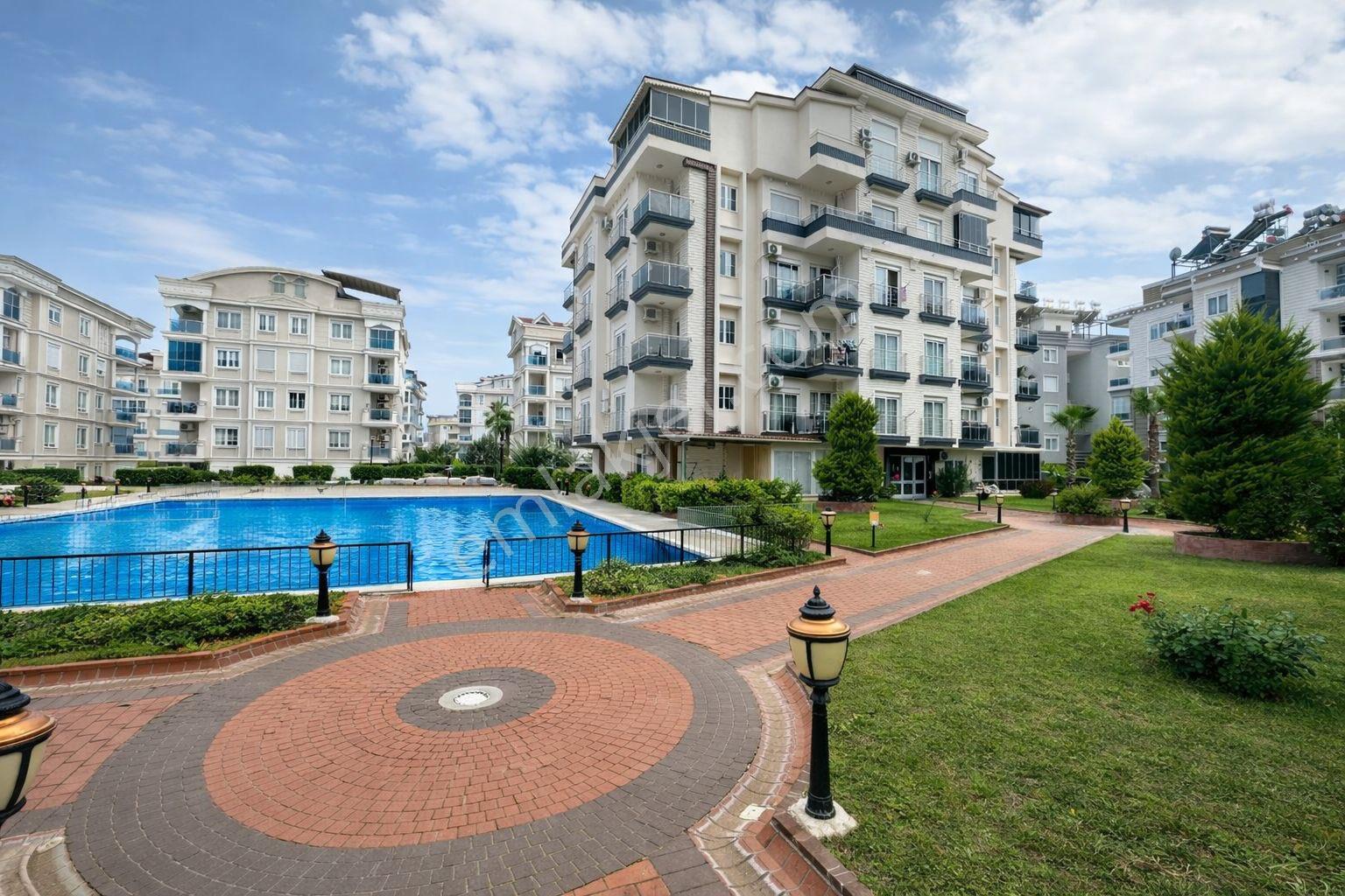 Turvilla'dan Konyaaltı Hurma City Residence'de 2+1 Satılık Daire