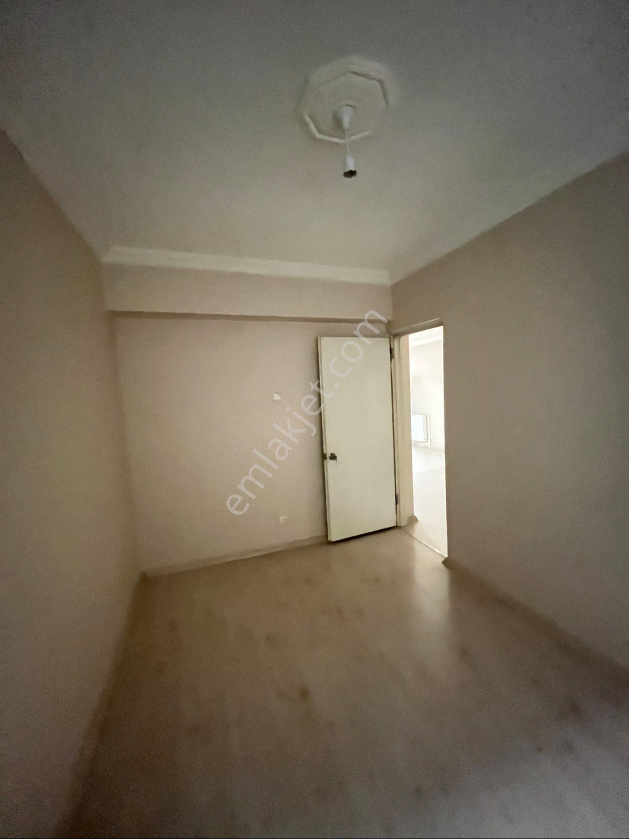 Konak Atilla Mah 2+1 Kiralık Daire - Görsel 11