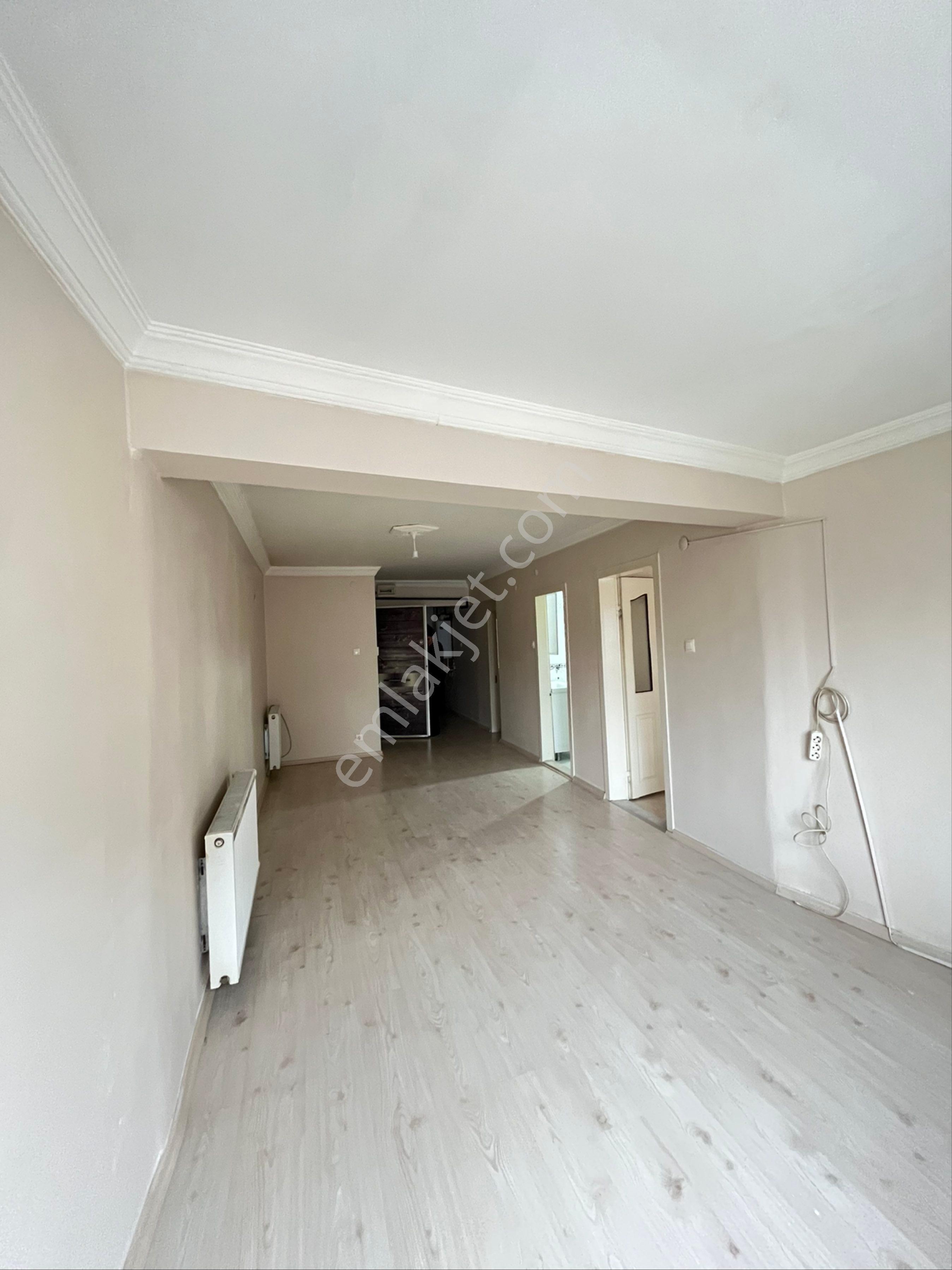 Konak Atilla Mah 2+1 Kiralık Daire - Görsel 17