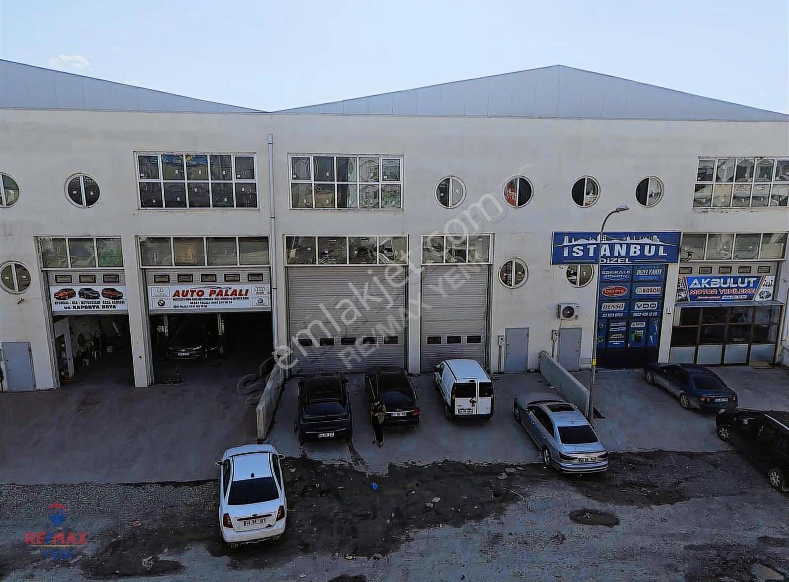 Sanayi Sitesi Halkbank Arkasında Satlık İş Yeri
