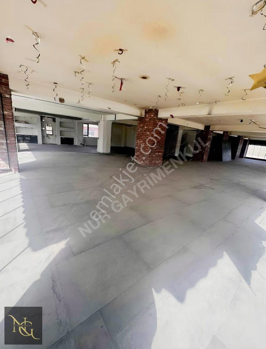 Medicana Hastanesi Karşısında Kiralık 750m2 Dükkan - Görsel 5