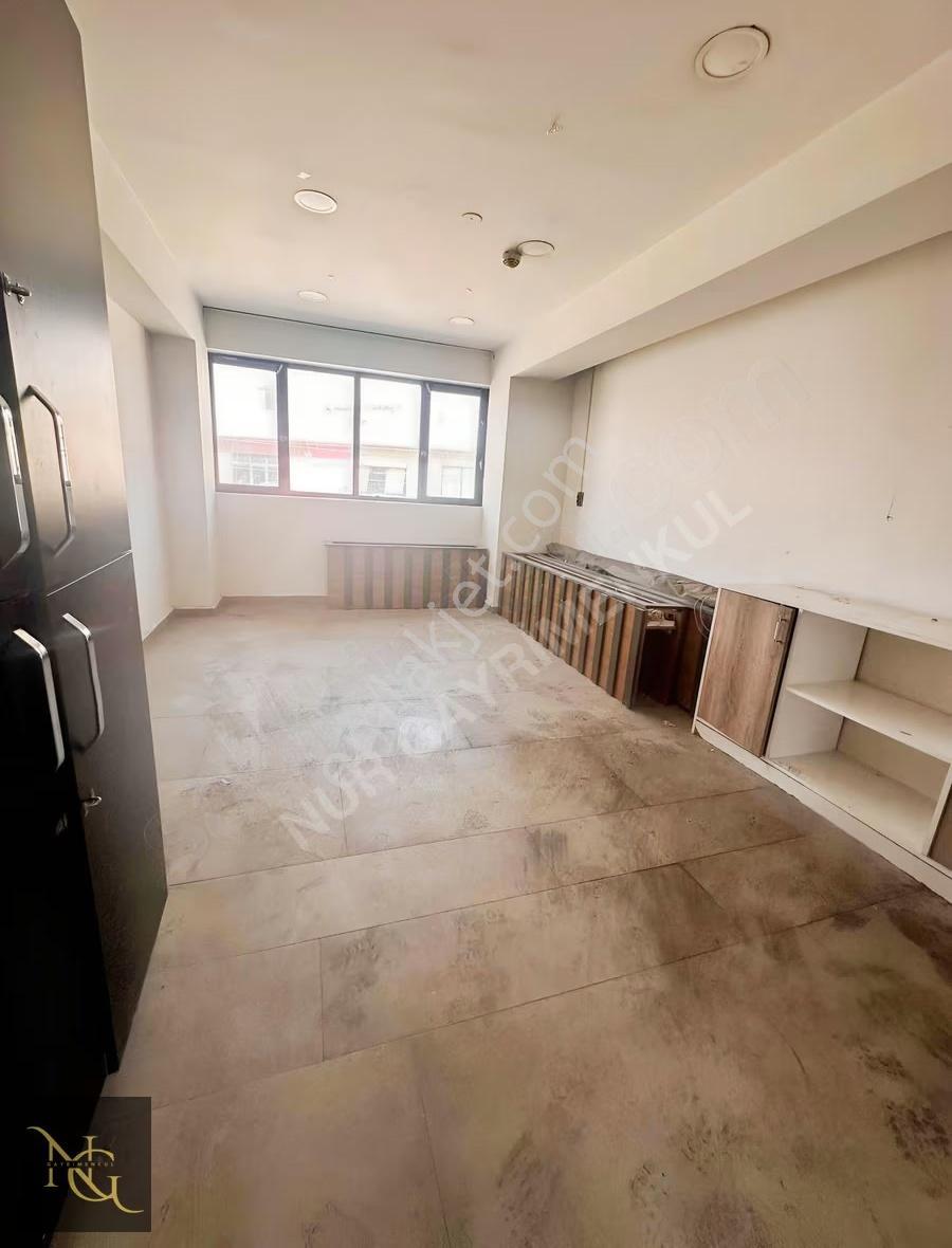 Medicana Hastanesi Karşısında Kiralık 750m2 Dükkan - Görsel 6