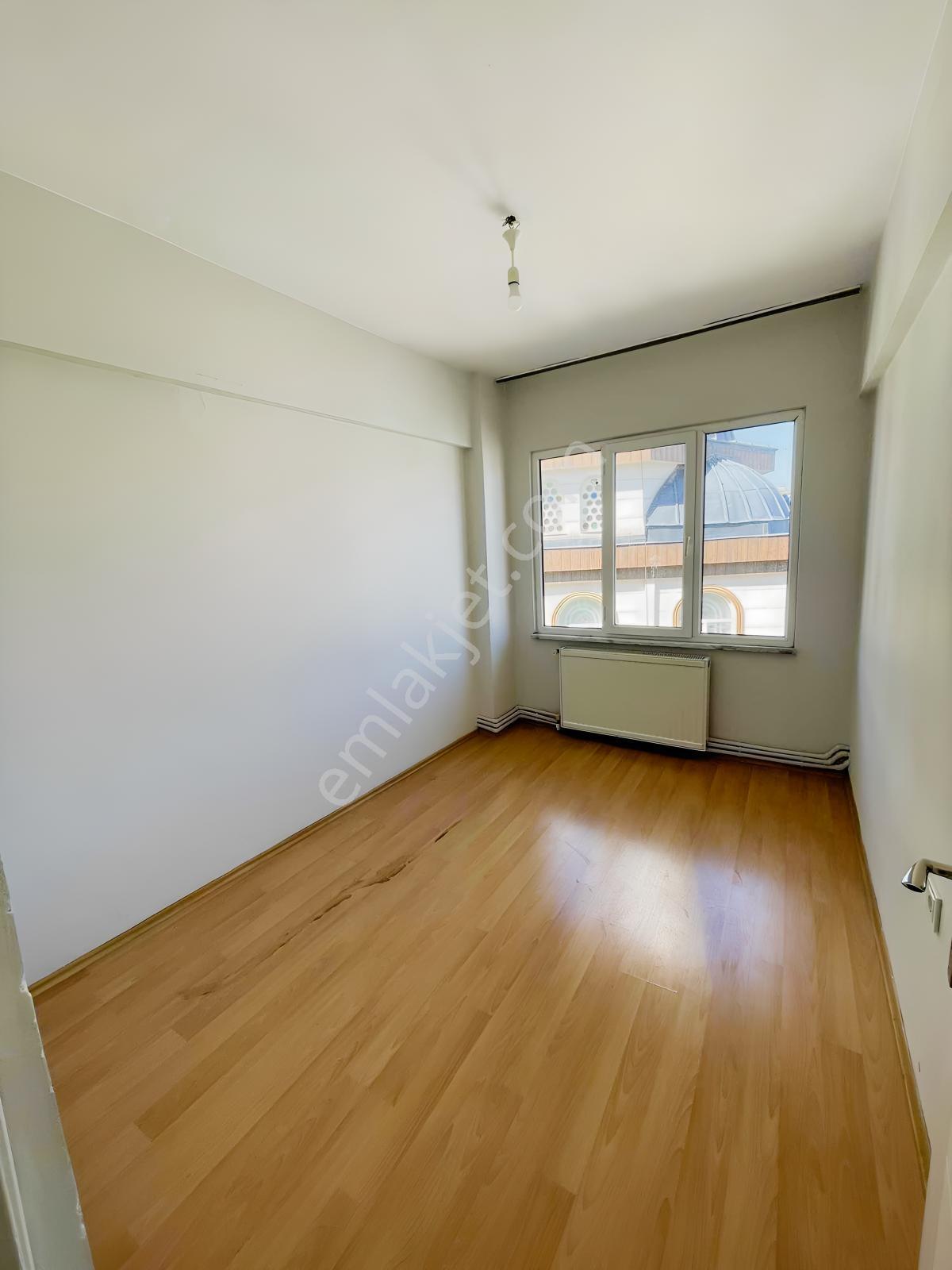 Bahçelievler Mahallesin'de 2+1 Kiralık Daire ( Merkezi Konum ) - Görsel 13