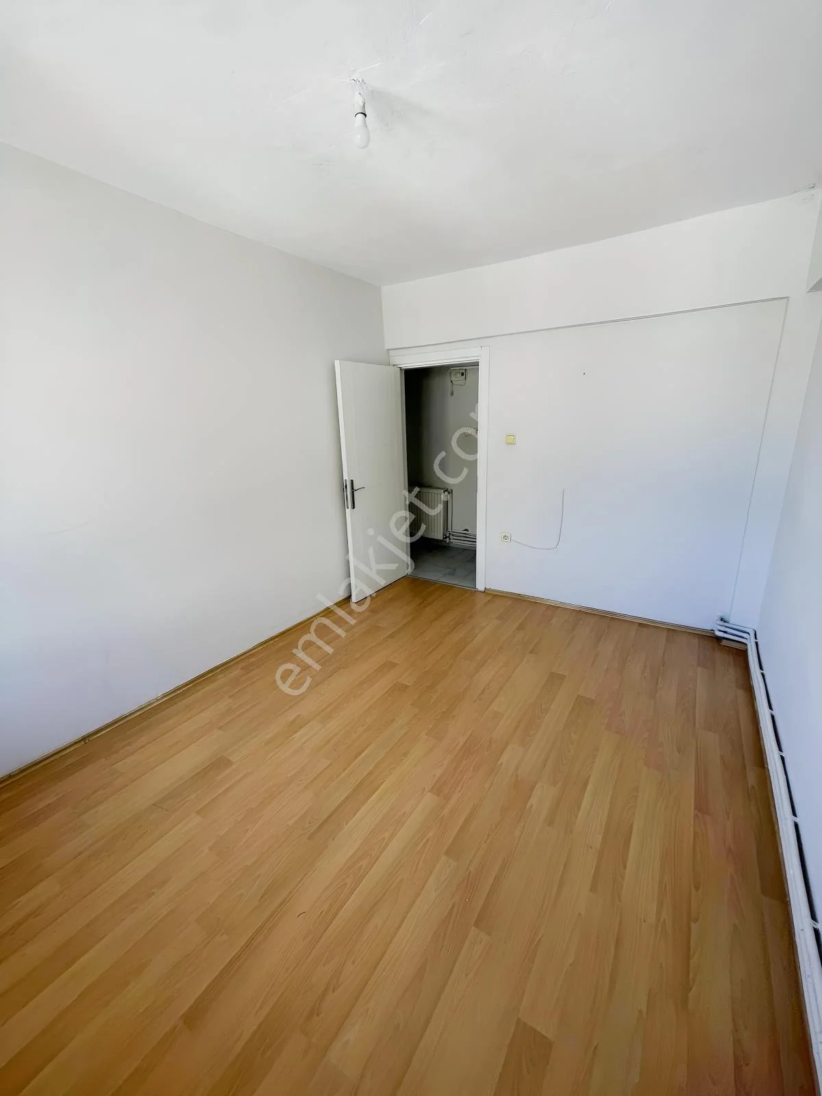 Bahçelievler Mahallesin'de 2+1 Kiralık Daire ( Merkezi Konum ) - Görsel 5