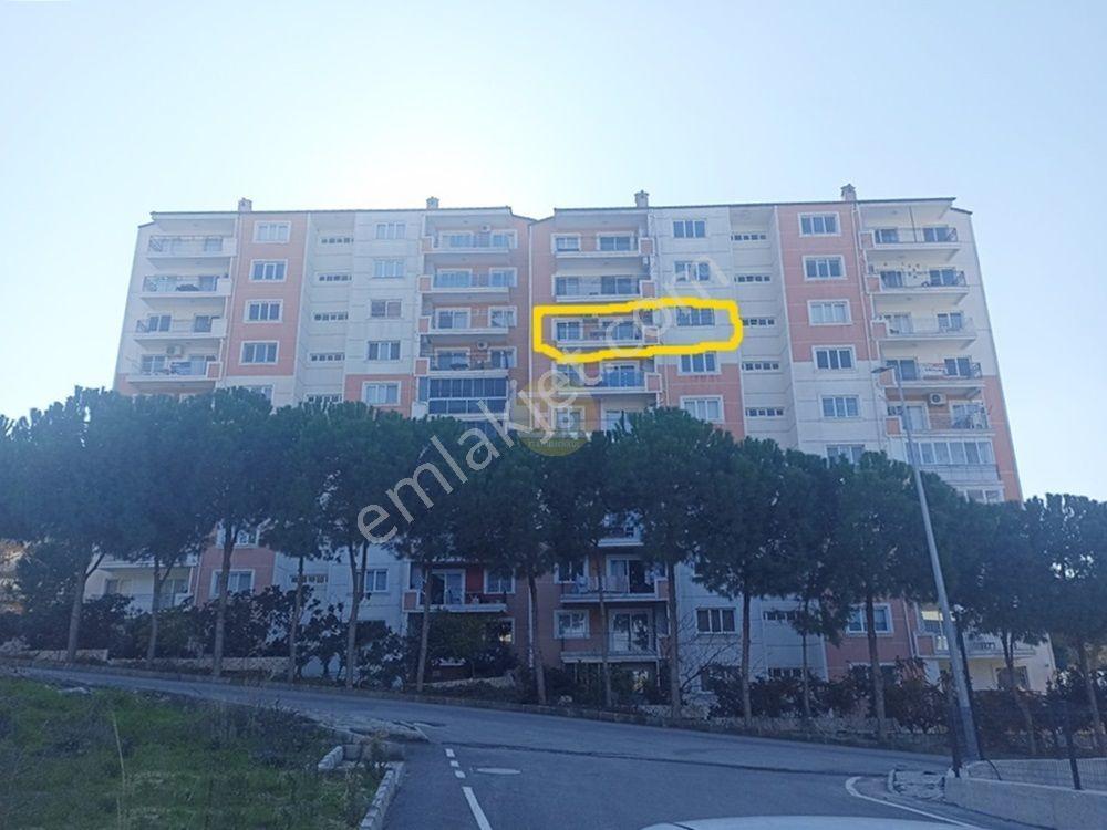 Hb'den 3+1 Eşyalı Kiralık Daire,ikiçeşmelik'de Deniz Manzaralı