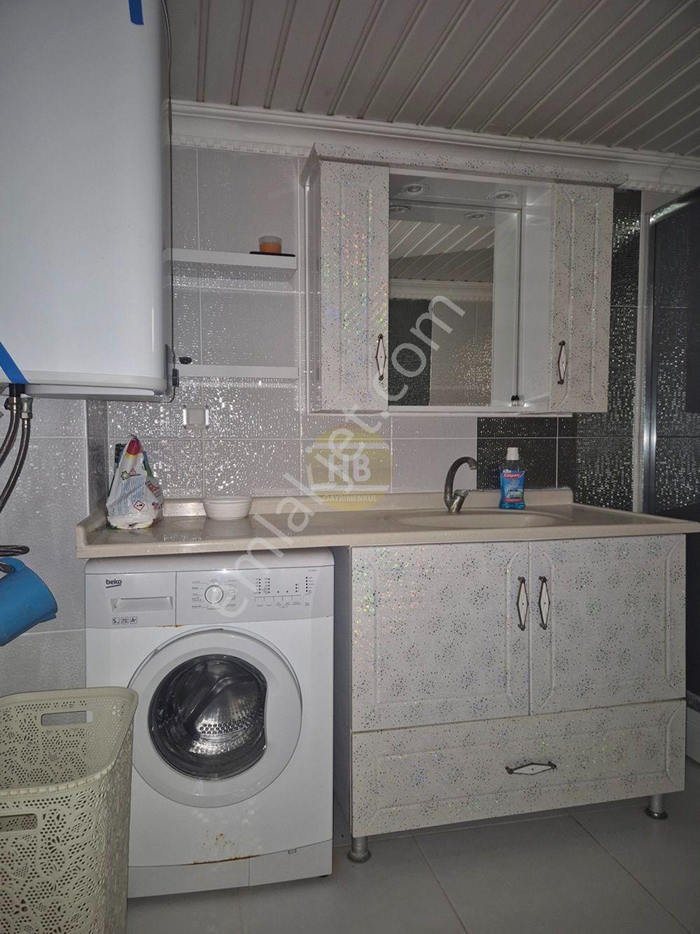 Hb'den 3+1 Eşyalı Kiralık Daire,ikiçeşmelik'de Deniz Manzaralı - Görsel 24
