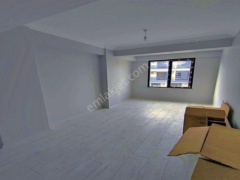 Selimpaşa'da Plaja 800metre Kat Mülkiyetli Sıfır 3+1 Arakat - Görsel 21