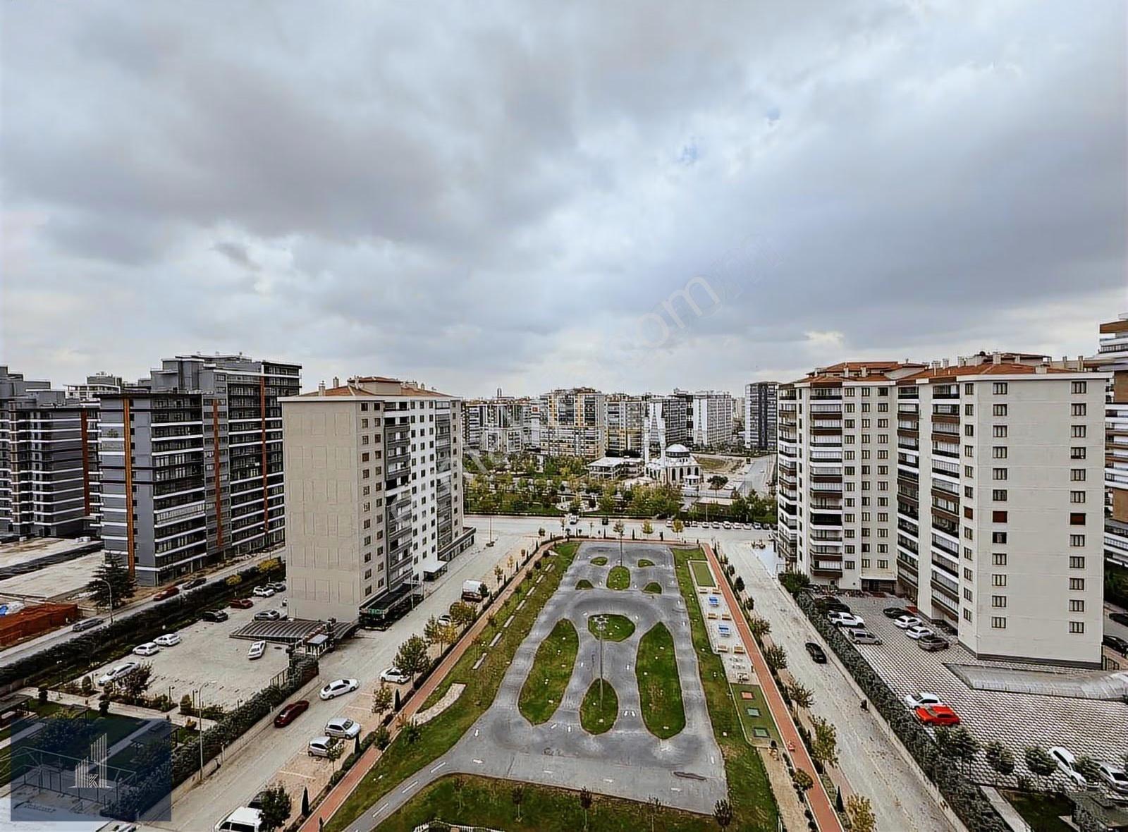 Kadir Dikici'den Güzelkentte Satılık Park Manzaralı 3+1 Daire - Görsel 5