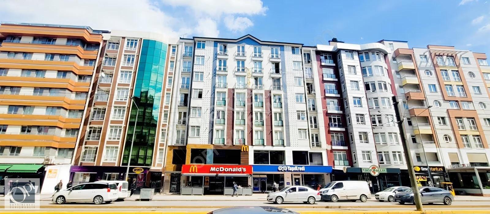 Yenibağlar Yılmaz Büyükerşen Bulvarında 2+0 Satılık Dubleks