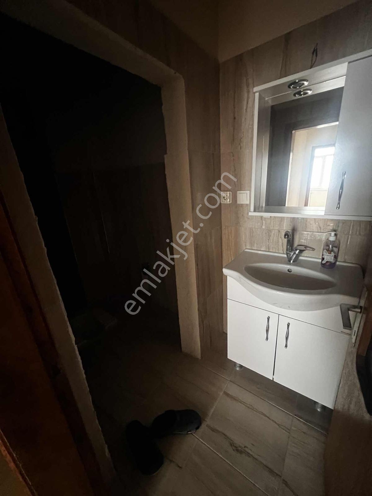 Kiralık 3+1 Daire - Görsel 13