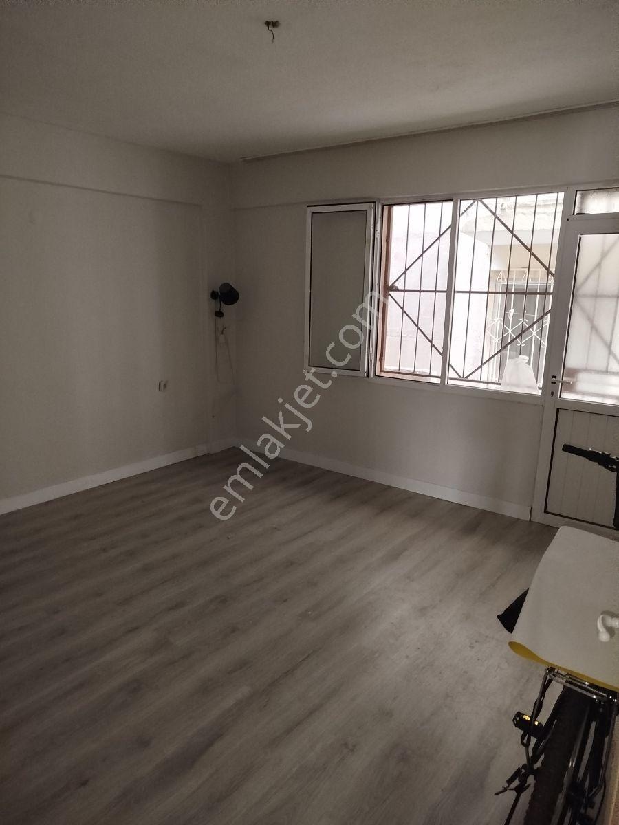 İzmir Buca Yıldız 105 Mk Temiz D Gazlı 2+1 Giriş Kat - Görsel 2