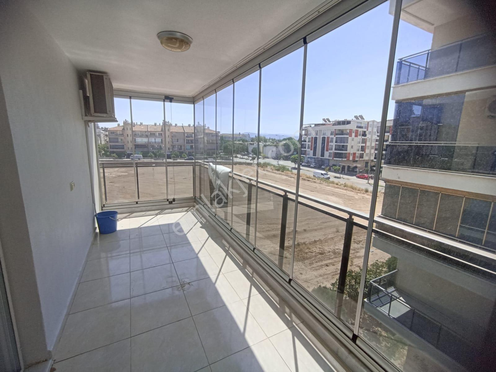 Aydın Efeler'de Satılık 3+1 Daire, 185m², Merkezi Konum - Görsel 21
