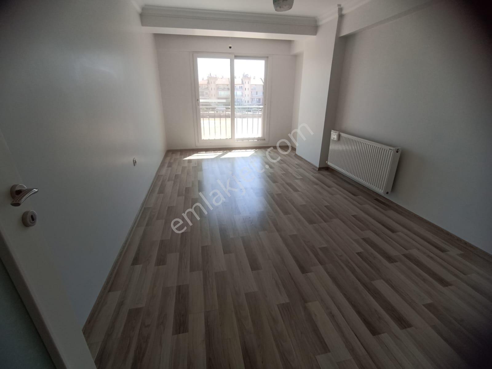 Aydın Efeler'de Satılık 3+1 Daire, 185m², Merkezi Konum - Görsel 23