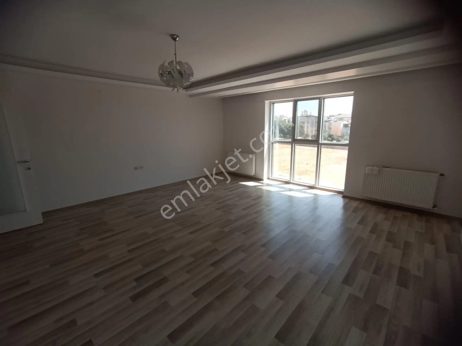 Aydın Efeler'de Satılık 3+1 Daire, 185m², Merkezi Konum - Görsel 2