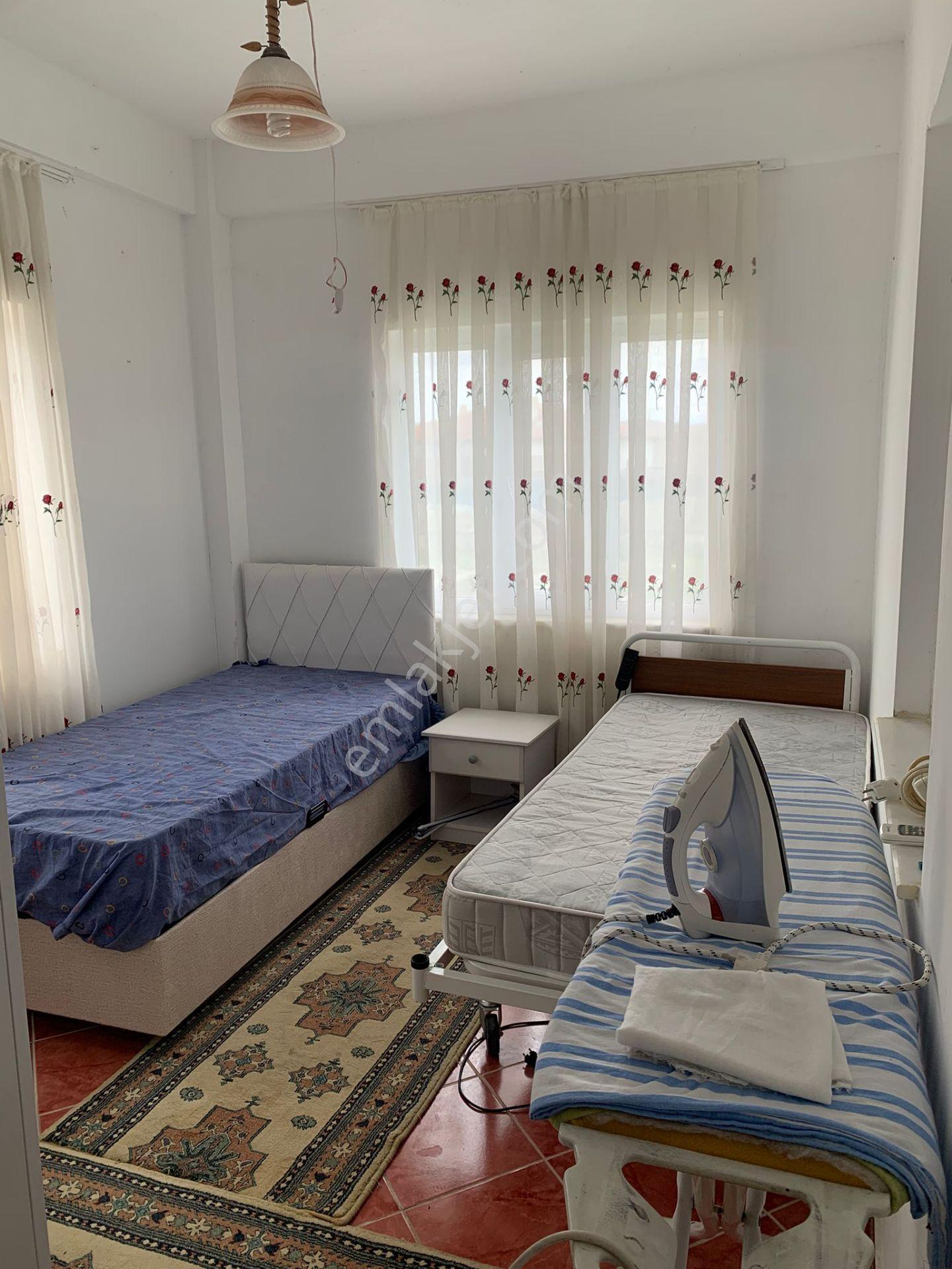 İmişehir Köy İçi, Köşebaşı 3 Katlı Ev - Görsel 20