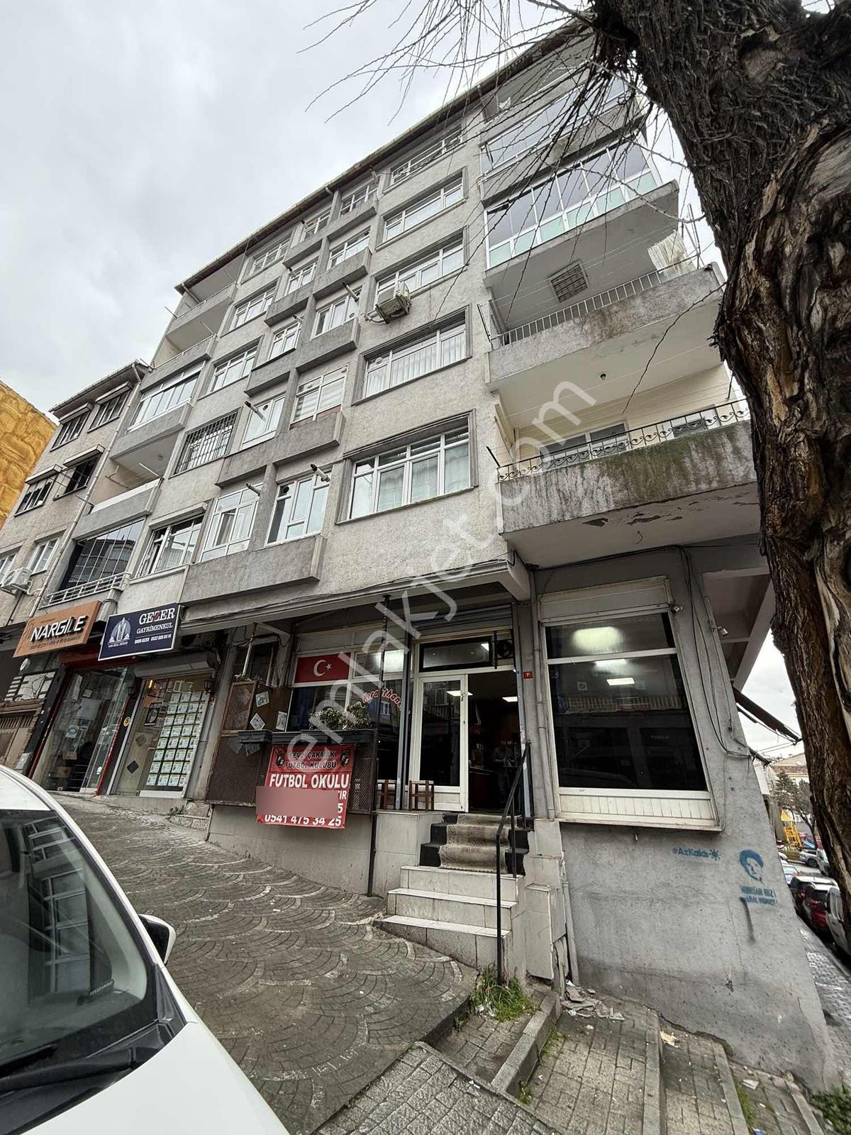 Gebzeli Cad. Satılık 3+1 Daire, 1. Kat, Geniş Salon - Görsel 30