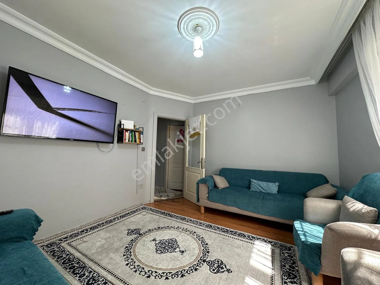 Ümraniye Esenkent Mh'de Yüksek Giriş Tertemiz Satılık 2+1 Daire