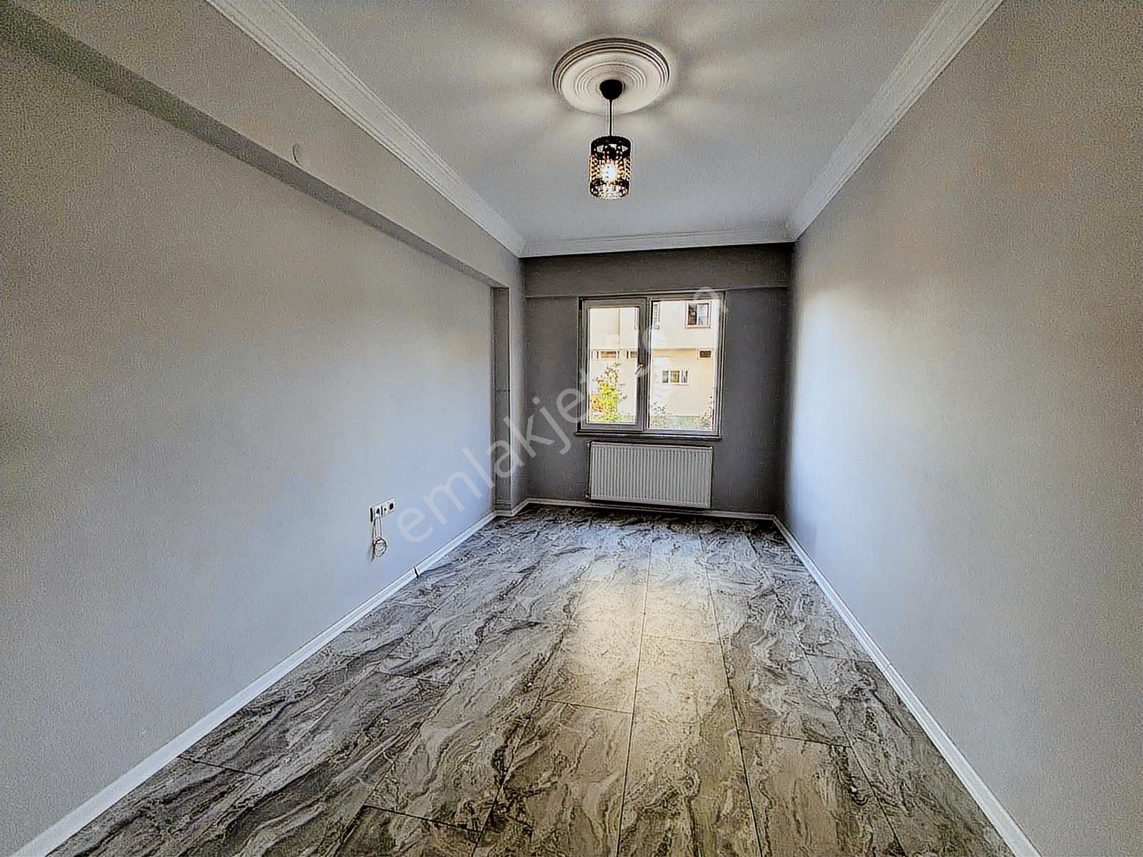 Remax / Can Baydır / Eminevim Uygun 155m2 Net 3+1 Satılık - Görsel 13