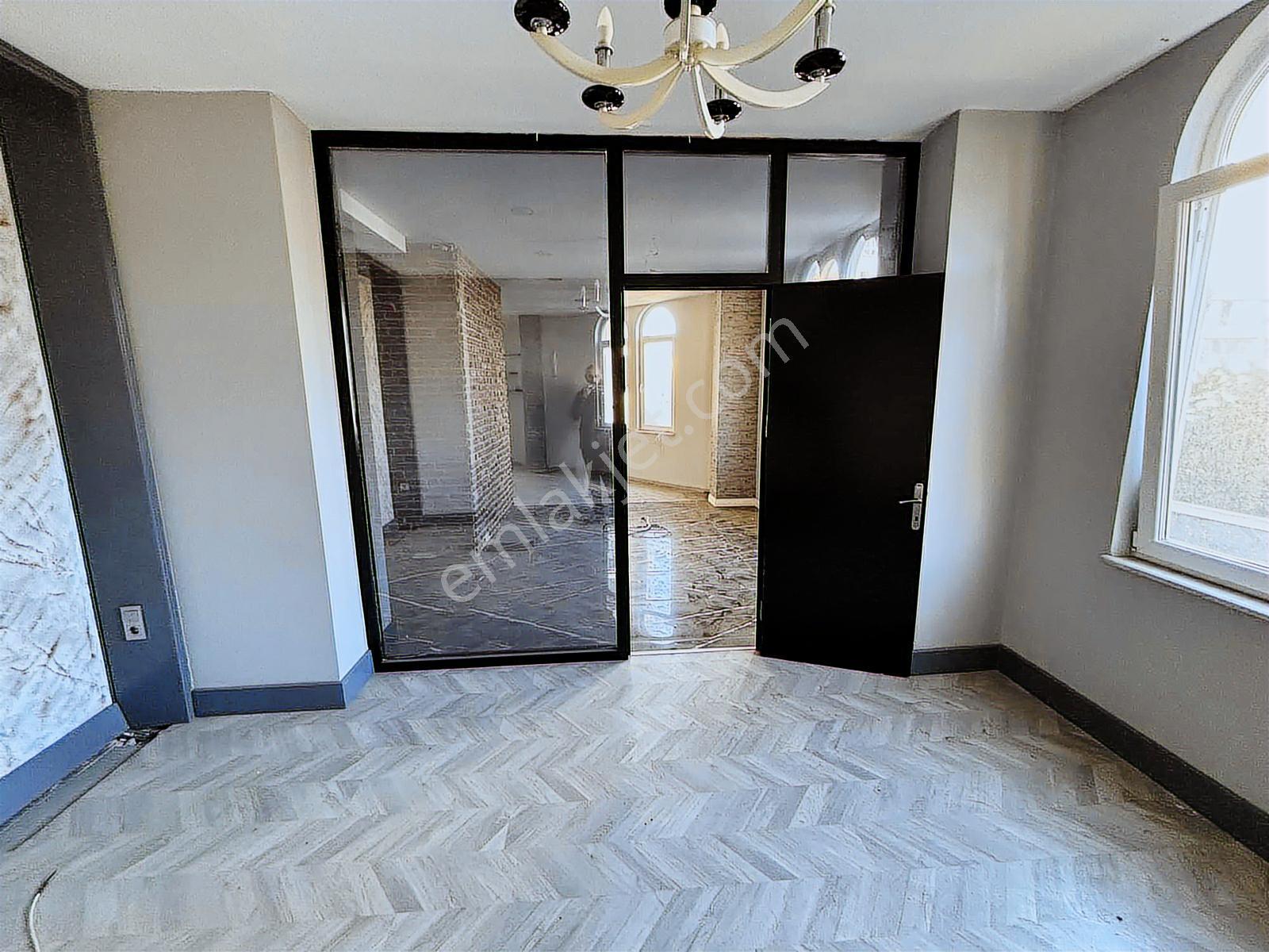 Cumhuriyet Meydanı 120m² Satılık Dükkan Tabela Değeri Yüksek - Görsel 13