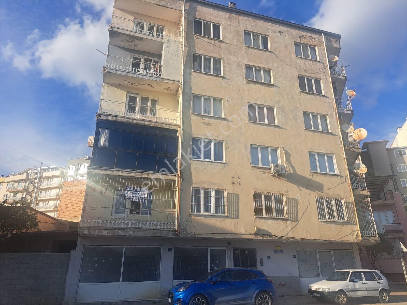 Aydın Efeler Orta Mahalle'de Satılık 2+1 Daire - Görsel 8
