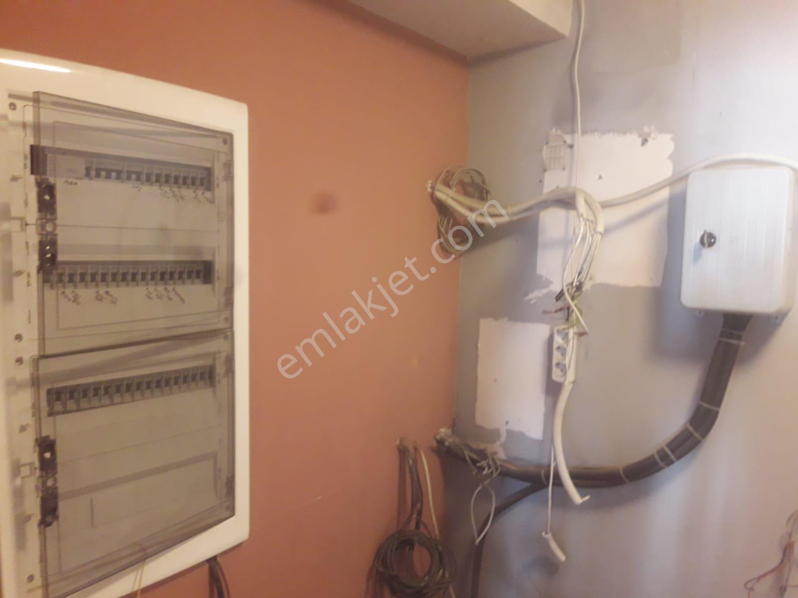 Alsancakta Hilton Ve Siwiss Efes Otel Yakınında Deniz Manzaralı 280m2 K/6 İş Merkezi - Görsel 27
