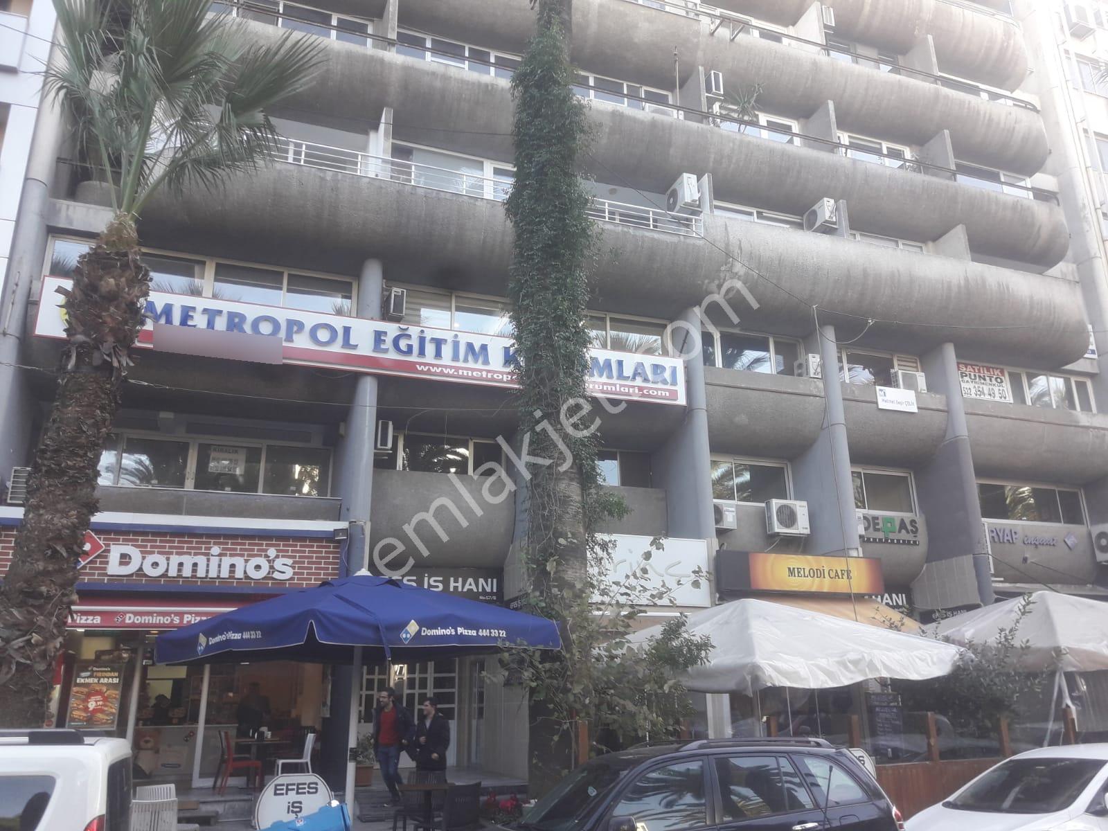 Alsancakta Hilton Ve Siwiss Efes Otel Yakınında Deniz Manzaralı 280m2 K/6 İş Merkezi - Görsel 4