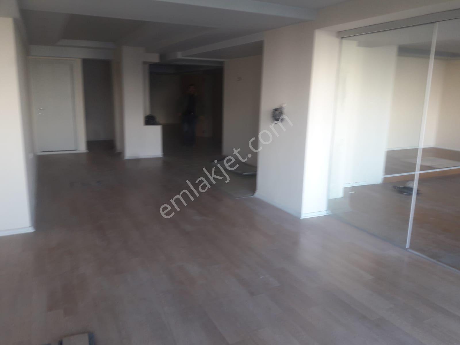 Alsancakta Hilton Ve Siwiss Efes Otel Yakınında Deniz Manzaralı 280m2 K/6 İş Merkezi - Görsel 14