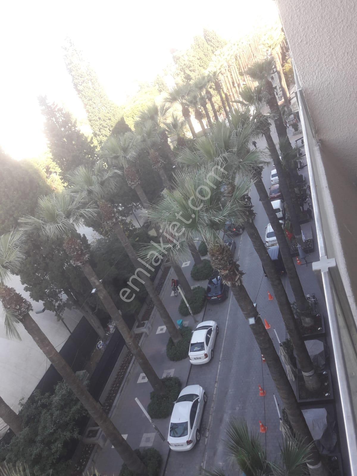 Alsancakta Hilton Ve Siwiss Efes Otel Yakınında Deniz Manzaralı 280m2 K/6 İş Merkezi - Görsel 29