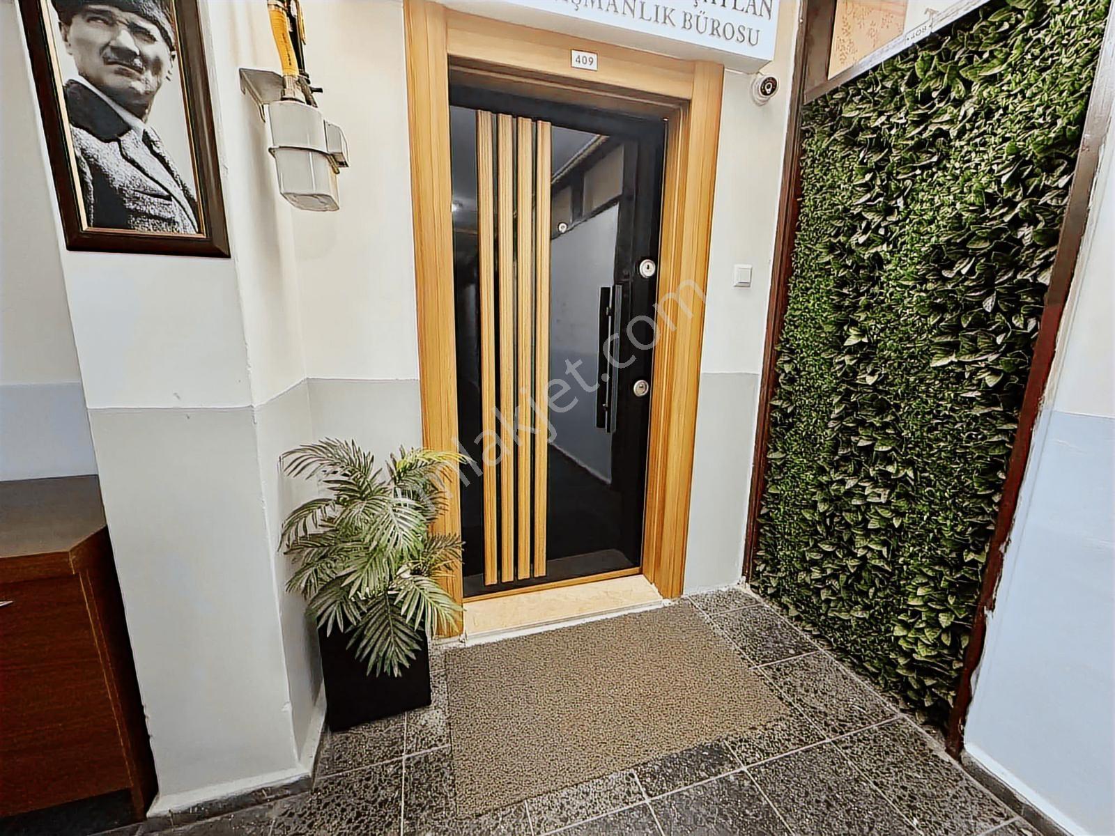 Mecidiyenin Kalbinde Satılık Yenilenmiş Ofis - Görsel 17