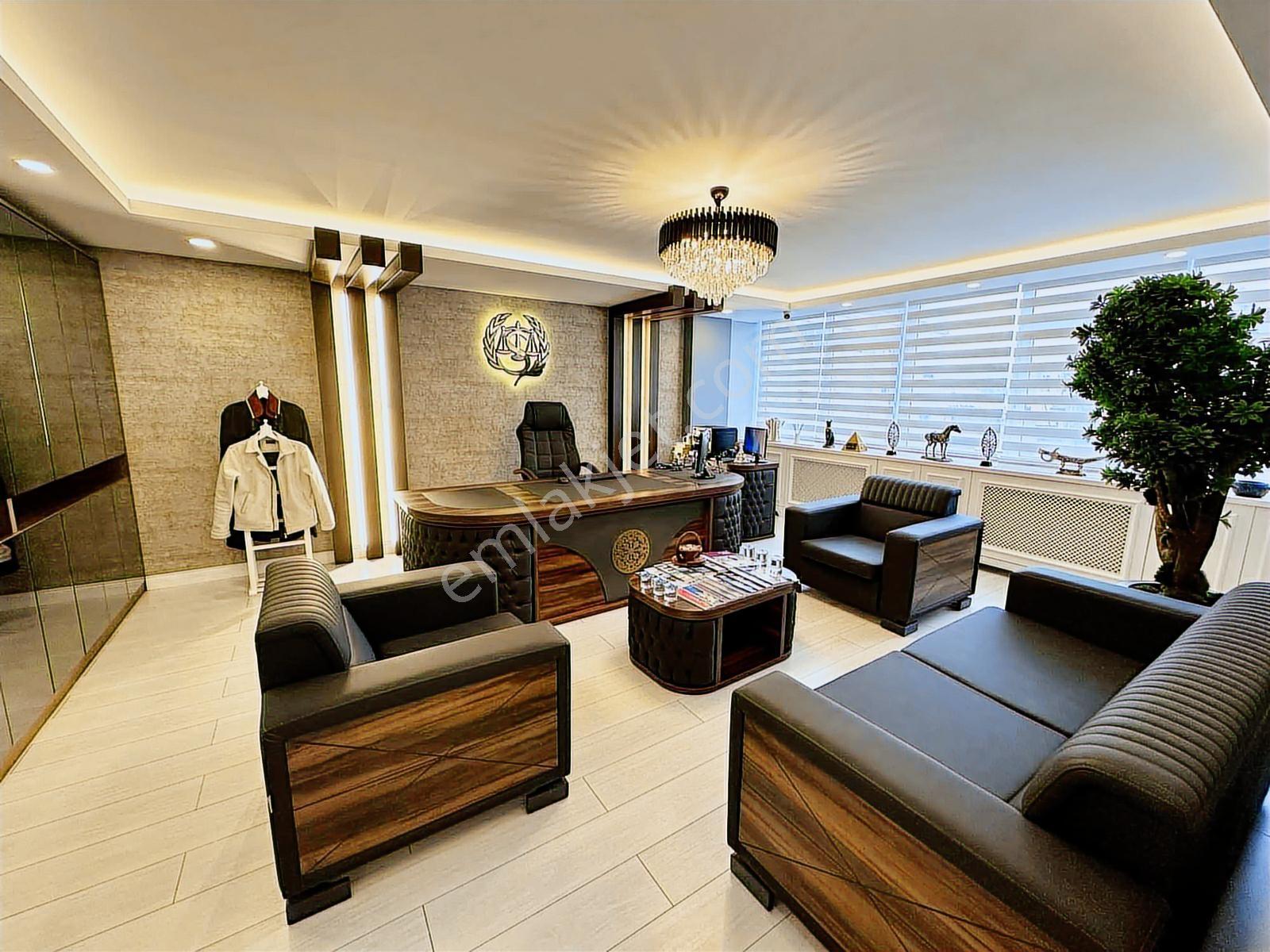 Mecidiyenin Kalbinde Satılık Yenilenmiş Ofis
